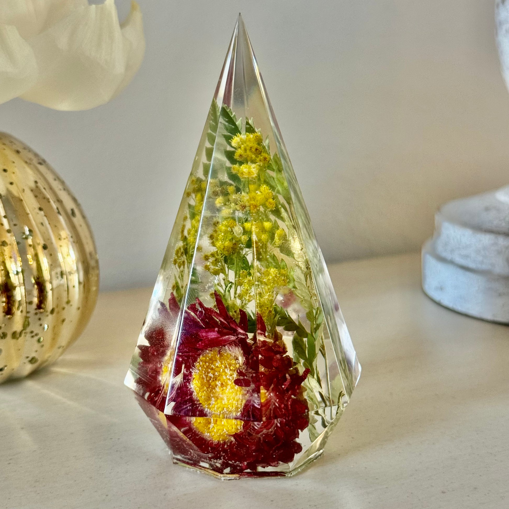 Resin floral wedding bouquet preservation jewelry ring holder