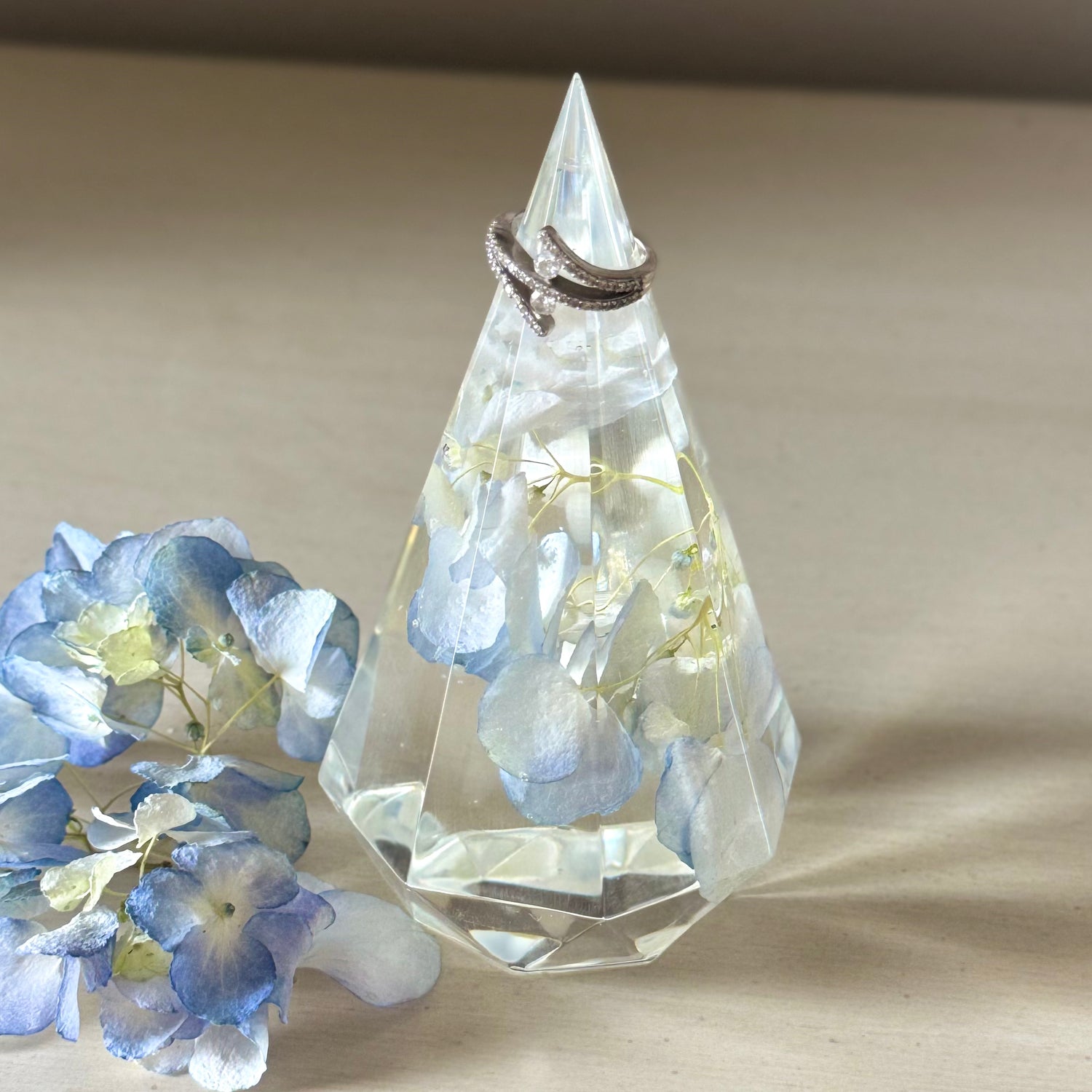 The Ring Holder - The Blossom Grove