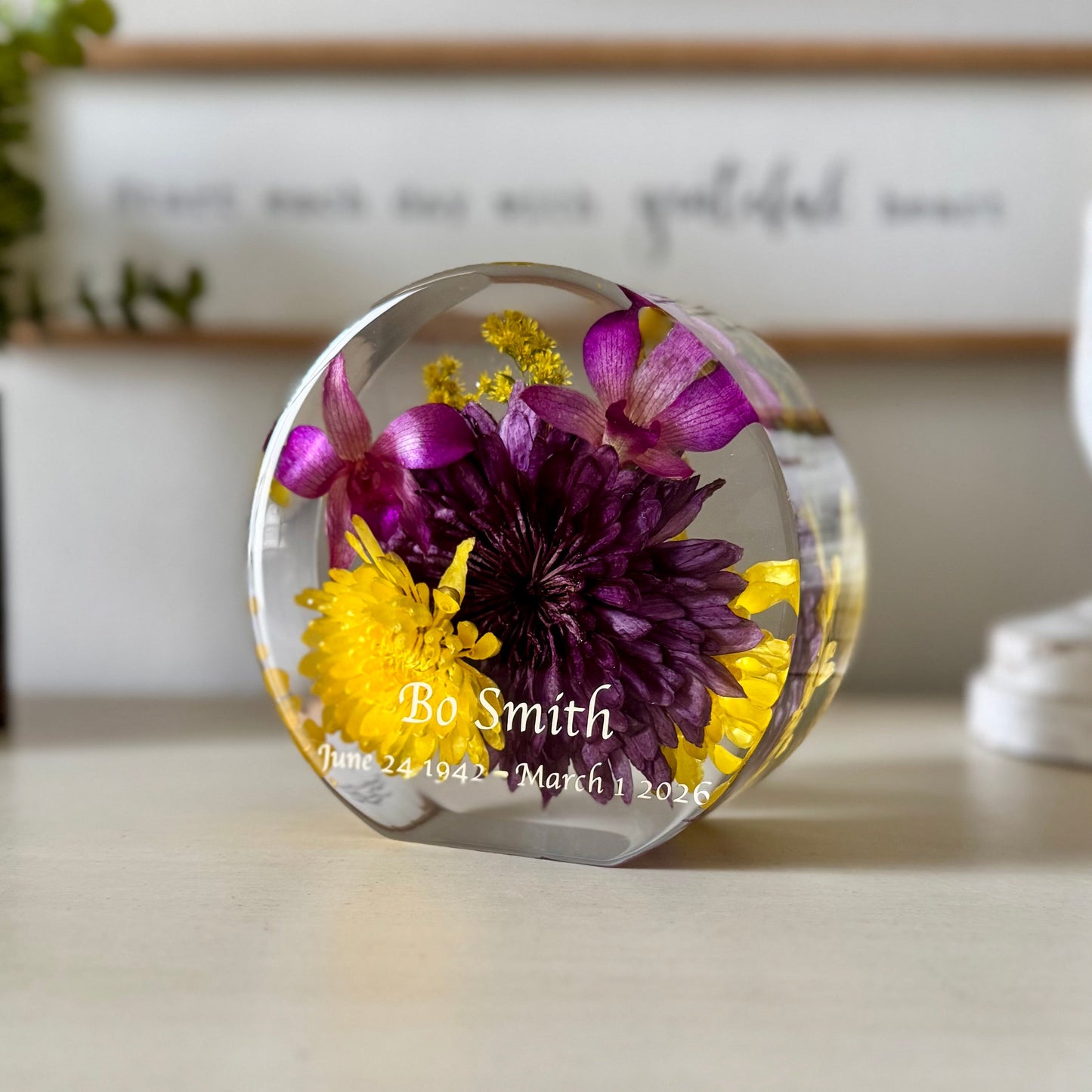circle resin flower preservation